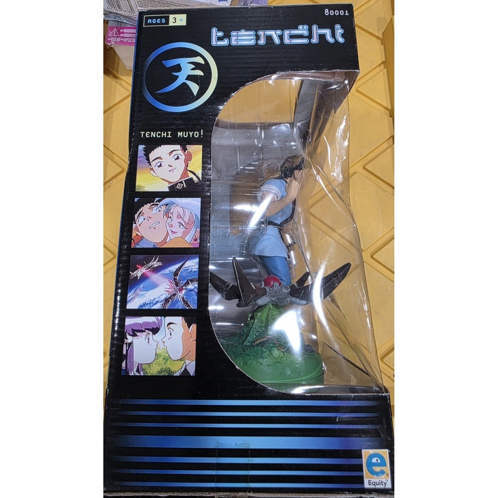 New Pioneeer Tenchi Muyo Anime Light up Figure Tenchi & Spaceship RARE Toonami - Picture 8 of 11